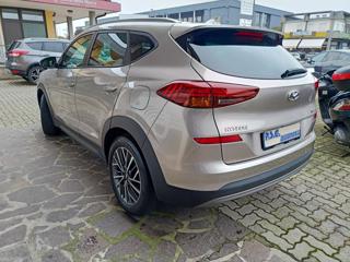 HYUNDAI Tucson usata, con Airbag