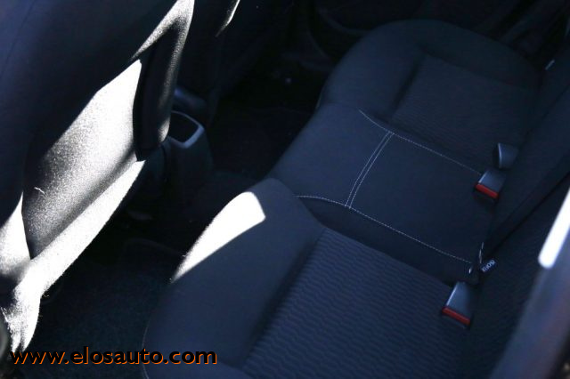 PEUGEOT 208 usata, con Airbag laterali