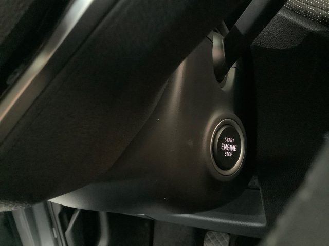 SKODA Fabia usata, con Frenata d