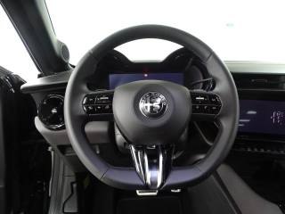ALFA ROMEO Junior usata, con Leve al volante