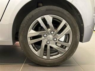 PEUGEOT 208 usata 5