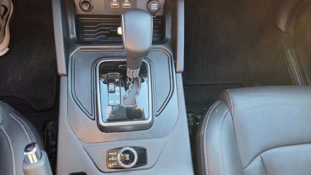 SSANGYONG Rexton Sports usata, con Fari LED