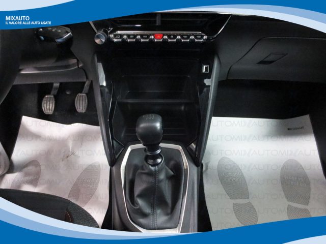 PEUGEOT 208 usata, con Boardcomputer