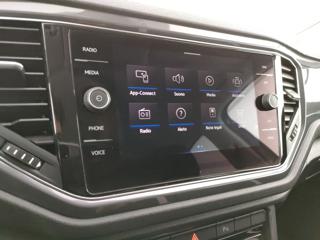VOLKSWAGEN T-Roc usata, con Controllo automatico clima