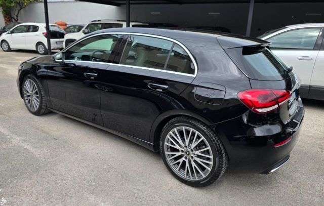 MERCEDES-BENZ A 180 usata, con Boardcomputer