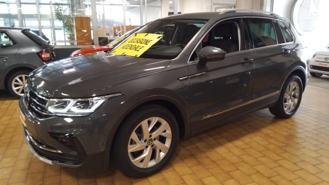 VOLKSWAGEN Tiguan usata, con Airbag laterali