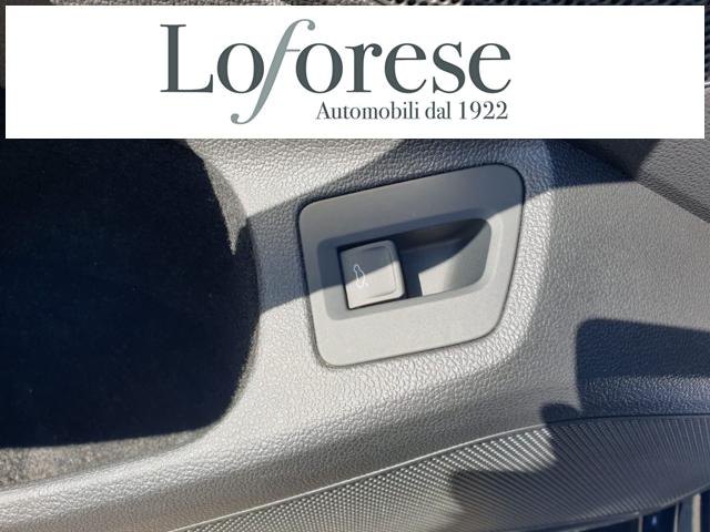 VOLKSWAGEN Passat Variant usata, con Controllo trazione