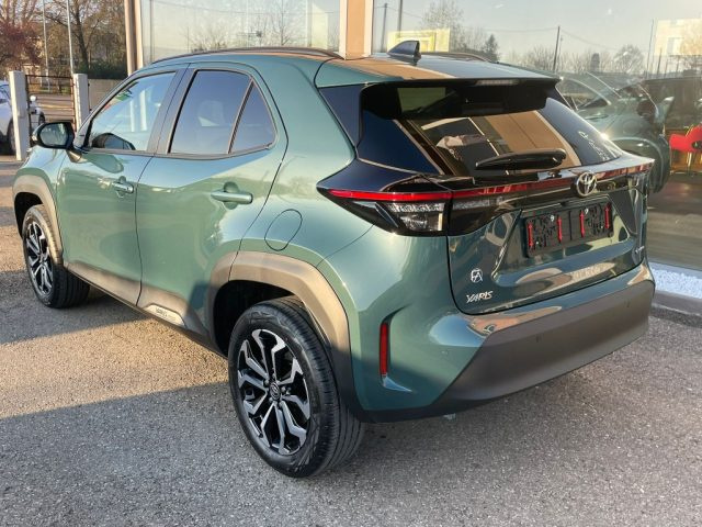 TOYOTA Yaris Cross usata, con Controllo automatico clima