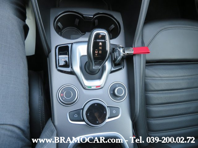 ALFA ROMEO Giulia usata, con Servosterzo