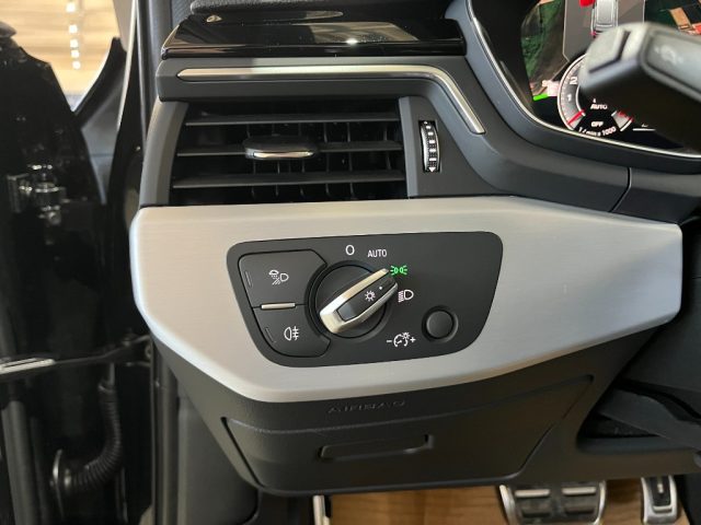 AUDI A4 usata, con Volante in pelle