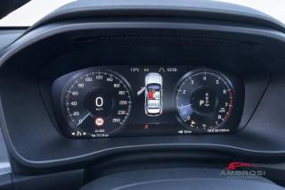 VOLVO XC40 usata 10
