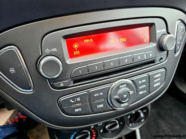 OPEL Corsa usata, con Lettore CD