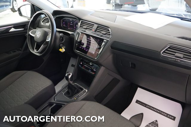 VOLKSWAGEN Tiguan usata, con Bluetooth