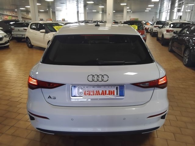 AUDI A3 usata, con Autoradio