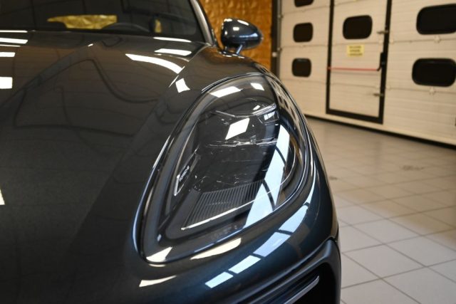PORSCHE Macan usata 99