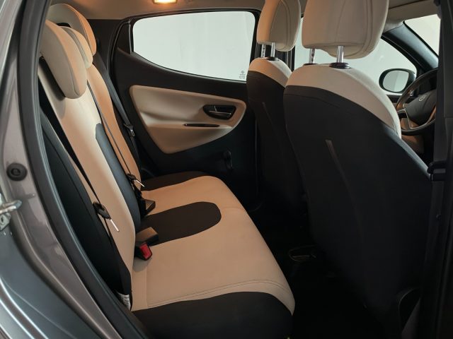 LANCIA Ypsilon usata 13