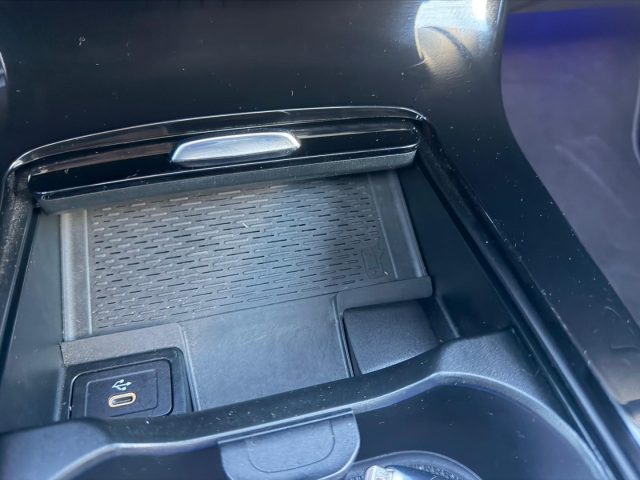 MERCEDES-BENZ A 200 usata, con Controllo elettronico della corsia