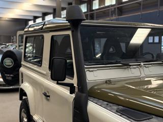 LAND ROVER Defender usata 10