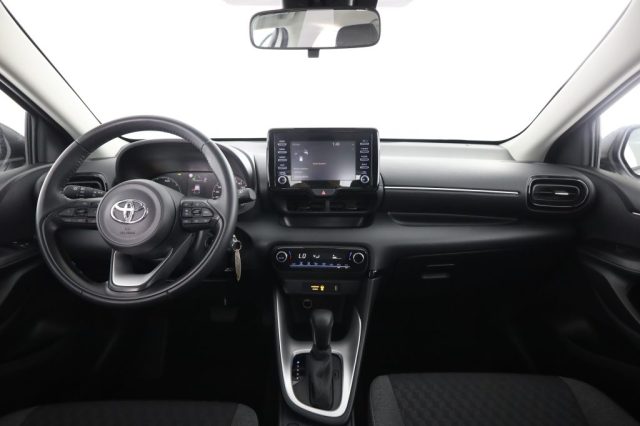 TOYOTA Yaris usata 4