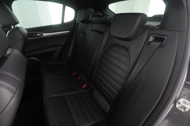 ALFA ROMEO Stelvio usata 9