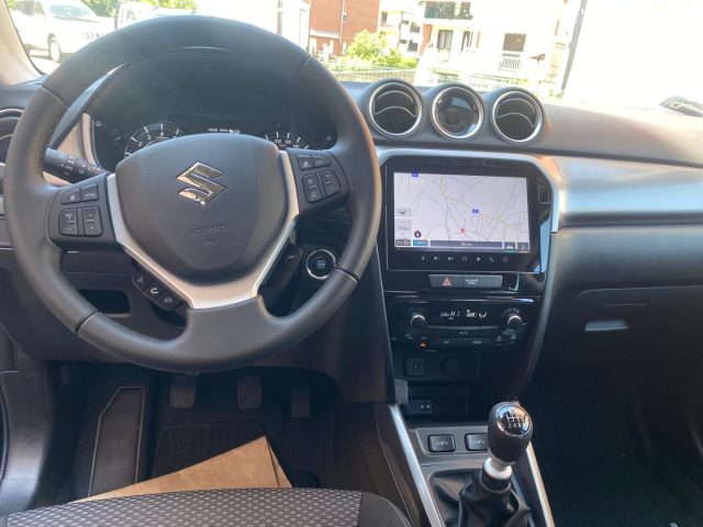 SUZUKI Vitara usata, con USB