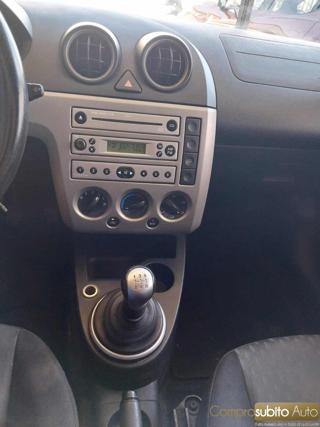 FORD Fiesta usata 16