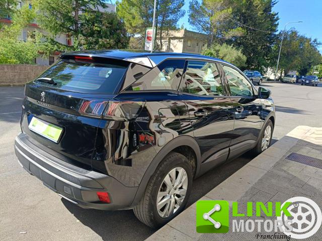 PEUGEOT 3008 usata, con USB