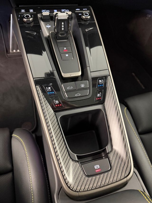 PORSCHE 992 usata, con Controllo trazione