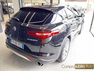 ALFA ROMEO Stelvio usata, con Alzacristalli elettrici