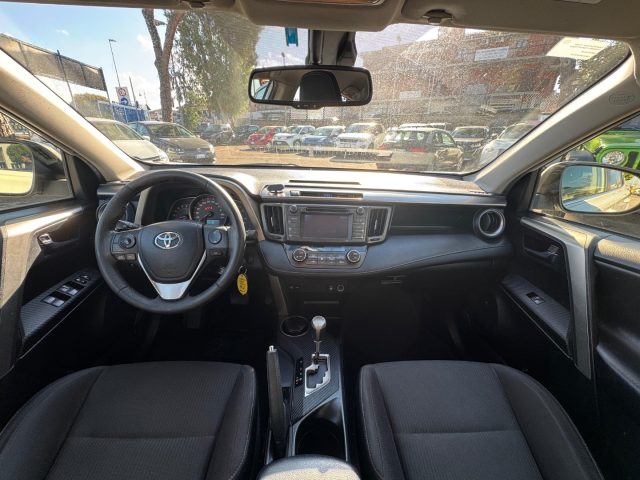 TOYOTA RAV 4 usata, con Controllo trazione