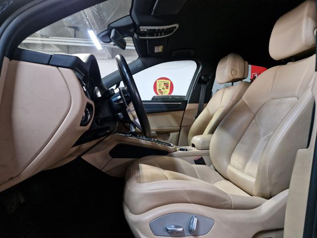 PORSCHE Macan usata, con Autoradio