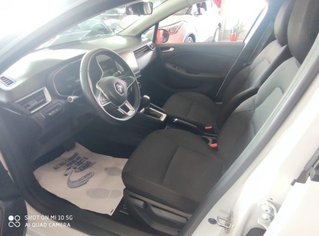 RENAULT Clio usata, con Luci diurne LED