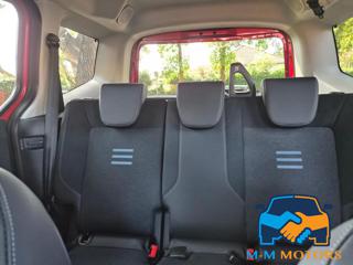FORD Tourneo Courier usata, con Airbag testa