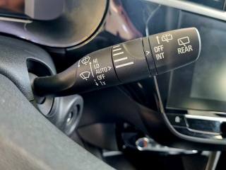 OPEL Corsa usata, con Volante in pelle