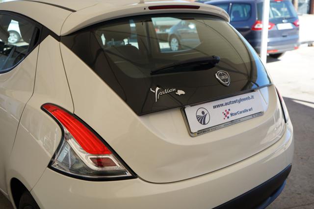 LANCIA Ypsilon usata, con Airbag testa