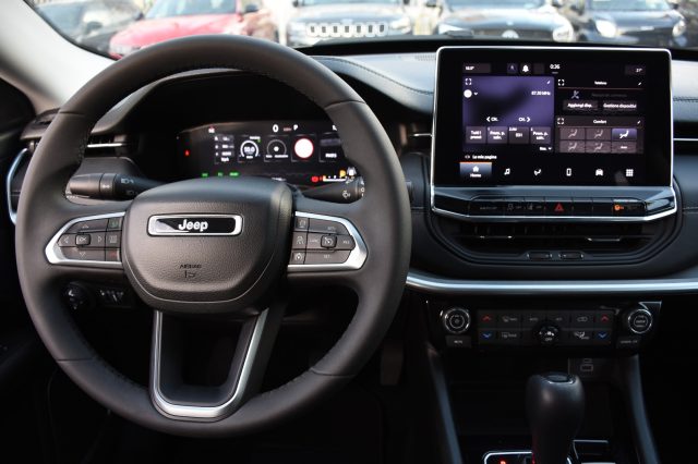 JEEP Compass usata, con Cerchi in lega