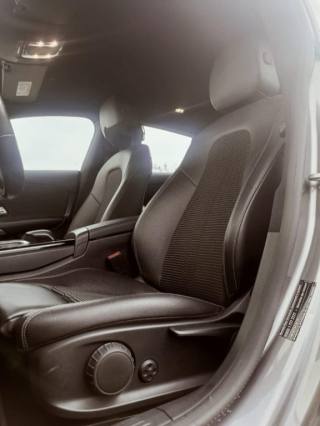 MERCEDES-BENZ CLA 200 usata, con Bracciolo