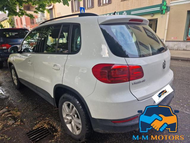 VOLKSWAGEN Tiguan usata, con Autoradio