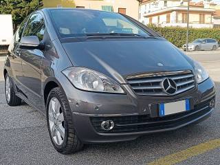 MERCEDES-BENZ A 150 usata, con Sensori di parcheggio posteriori