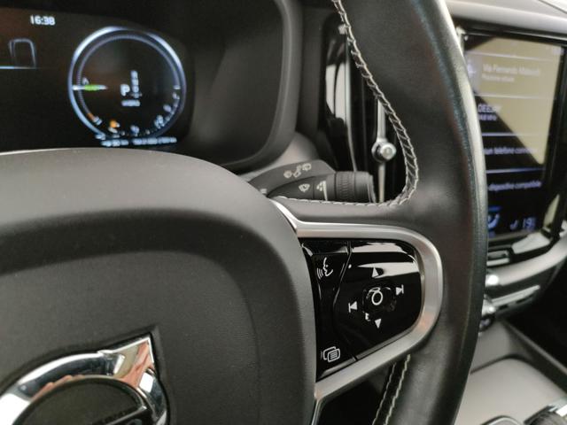 VOLVO XC60 usata, con Volante in pelle