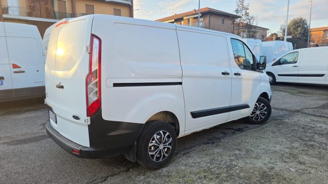 FORD Transit Custom usata, con Autoradio