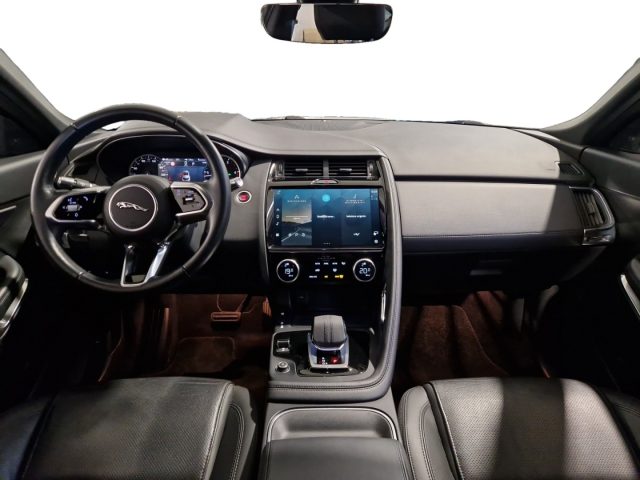 JAGUAR E-Pace usata, con Alzacristalli elettrici