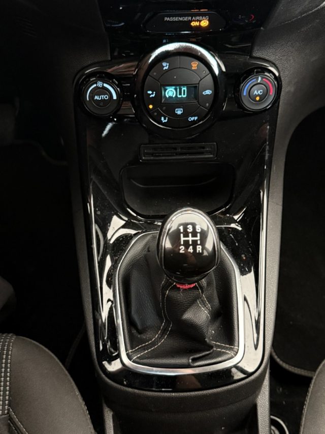 FORD Fiesta usata 17