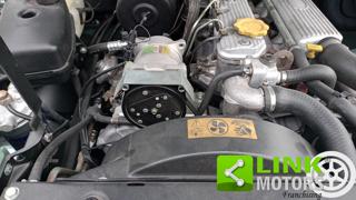 LAND ROVER Defender usata 25