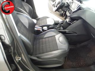 PEUGEOT 2008 usata, con Climatizzatore