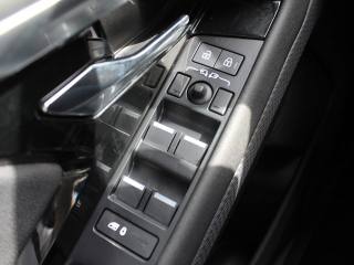 LAND ROVER Range Rover Evoque usata, con Sedile posteriore sdoppiato