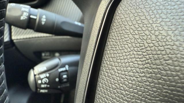 PEUGEOT 2008 usata, con Controllo automatico clima