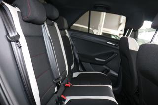 VOLKSWAGEN T-Roc usata, con Sedile posteriore sdoppiato