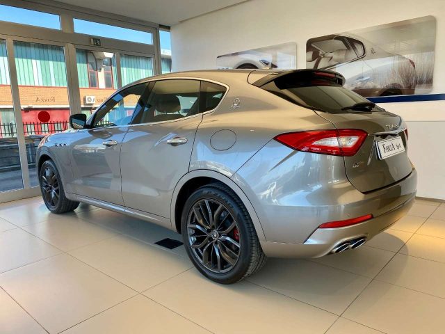 MASERATI Levante usata, con Alzacristalli elettrici