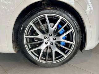 MASERATI Levante usata, con Autoradio